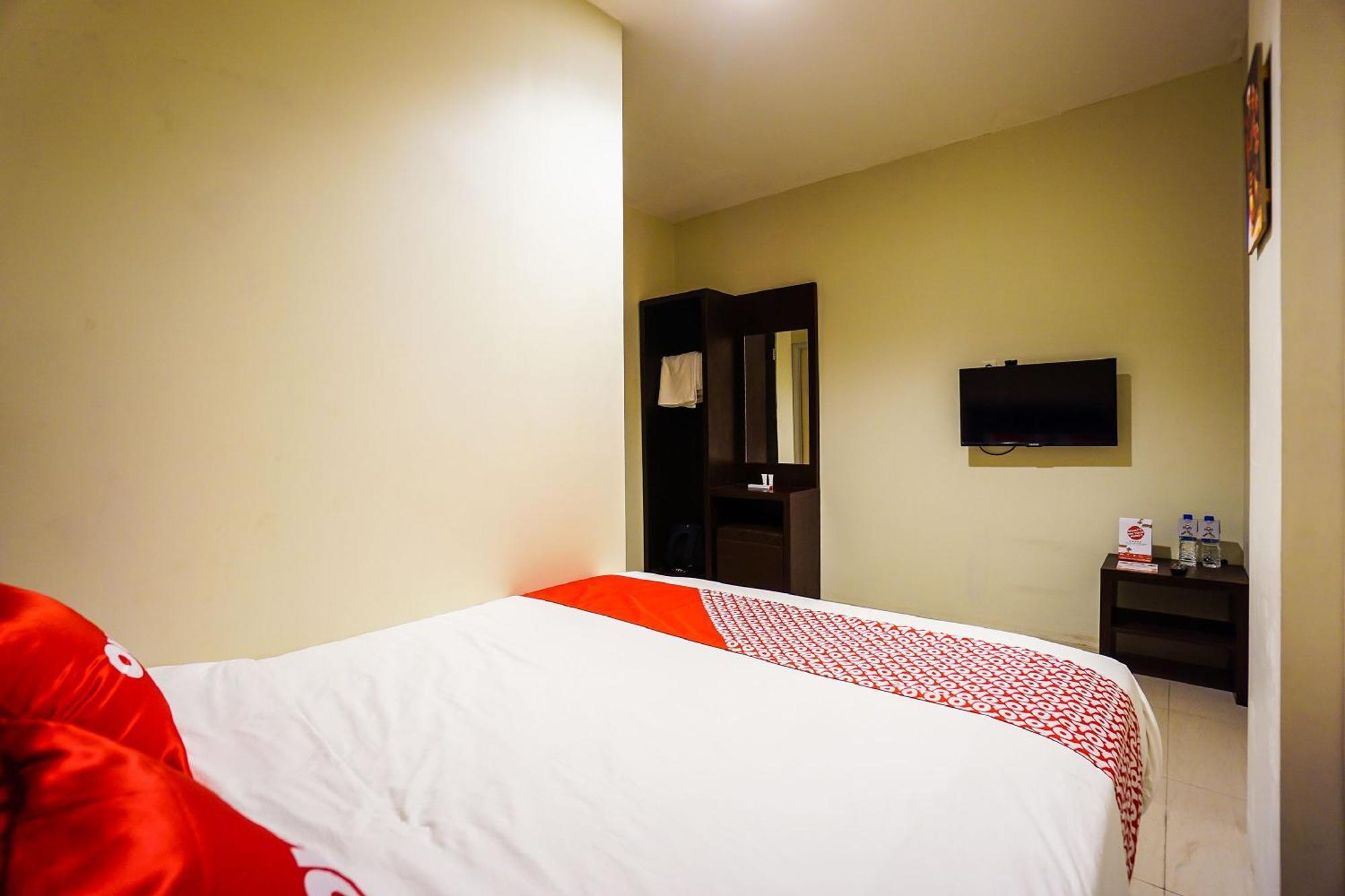 Hotel O Makassar Near Gereja Advent Tikala Baru Formerly Rid'S Hotel Manado Ngoại thất bức ảnh